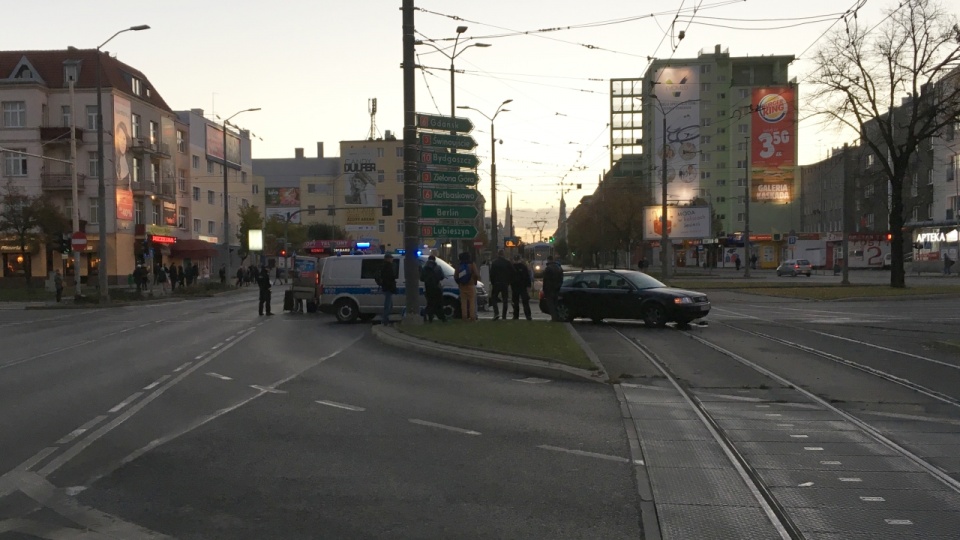 Kolizja na pl. Kościuszki. Fot. Michał Król [Radio Szczecin]
