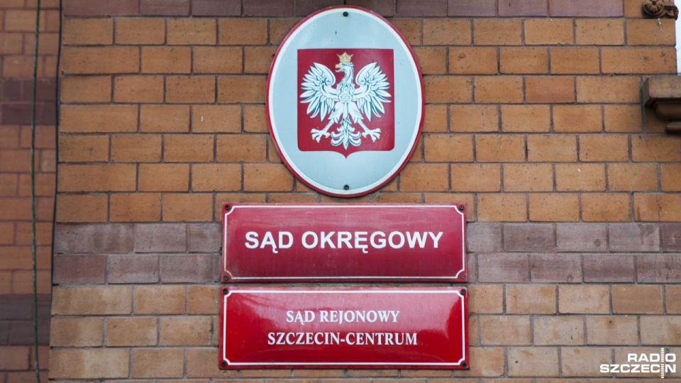 Miejski Ośrodek Pomocy Rodzinie wszczął procedurę ubezwłasnowolnienia lokatorki, sprawa trafiła do prokuratury latem ubiegłego roku. Teraz zajmuje się nią Sąd Okręgowy w Szczecinie. Fot. Olaf Nowicki [Radio Szczecin]