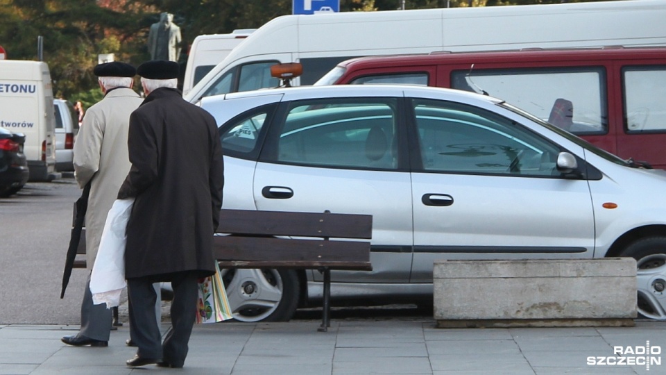 Według zapisów kobiety będą mogły przechodzić na emeryturę w wieku 60 lat, mężczyźni w wieku 65 lat. Fot. Piotr Kołodziejski [Radio Szczecin]