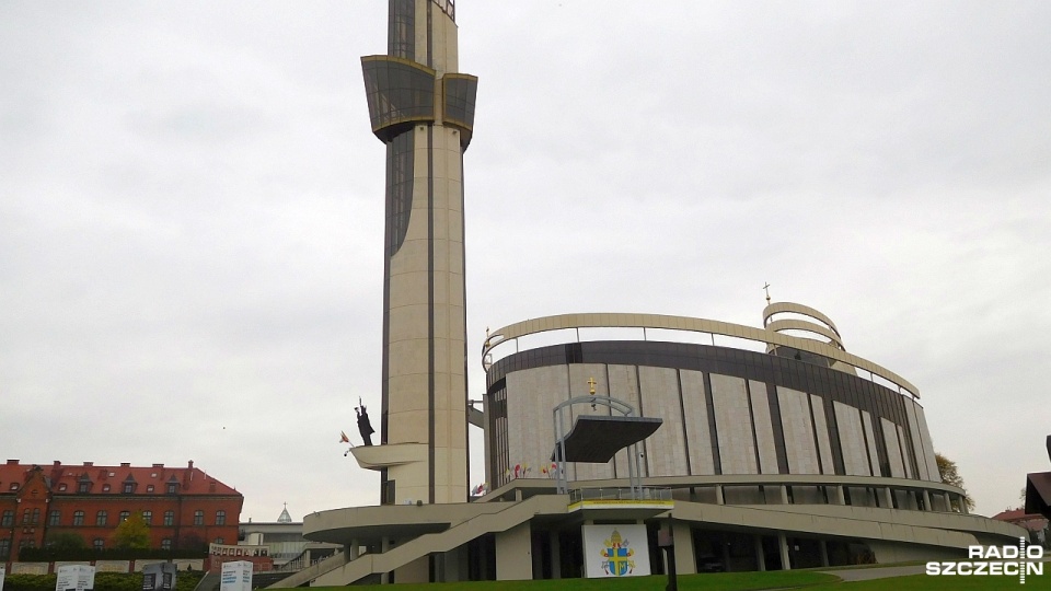 Uroczystość poprzedzi msza św. pod przewodnictwem kard. Stanisława Dziwisza. Metropolita krakowski odprawi ją w południe w Sanktuarium Bożego Miłosierdzia w Krakowie-Łagiewnikach. Fot. [Radio Szczecin/Archiwum]