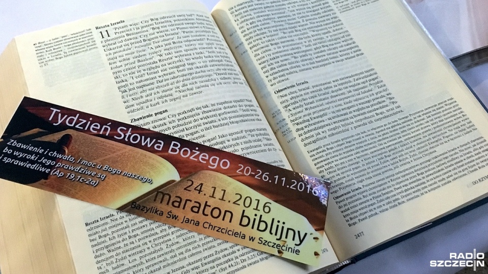 Od 6 rano w Bazylice Mniejszej przy ul. Bogurodzicy trwa Maraton Biblijny w Szczecinie. Fot. Piotr Kołodziejski [Radio Szczecin]