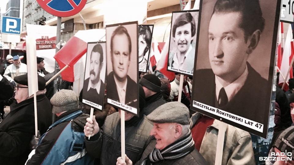 Demonstracje na ulicach Warszawy. Fot. Łukasz Szełemej [Radio Szczecin]
