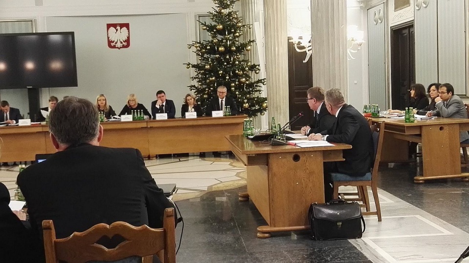 Kolejne posiedzenie sejmowej komisji śledczej do sprawy Amber Gold. Fot. SejmRP Twitter