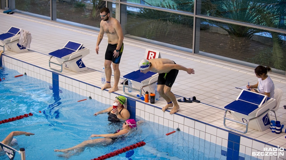 Pięć osób z triathlonowego zespołu na szczecińskiej Floating Arenie chce pokonać 17 kilometrów. Fot. Olaf Nowicki [Radio Szczecin]