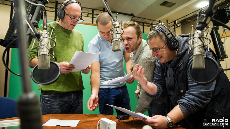 Dziennikarze Radia Szczecin od lewej: Grzegorz Gibas, Tobiasz Madejski, Kamil Nieradka i Michał Elmerych. Fot. Olaf Nowicki [Radio Szczecin]