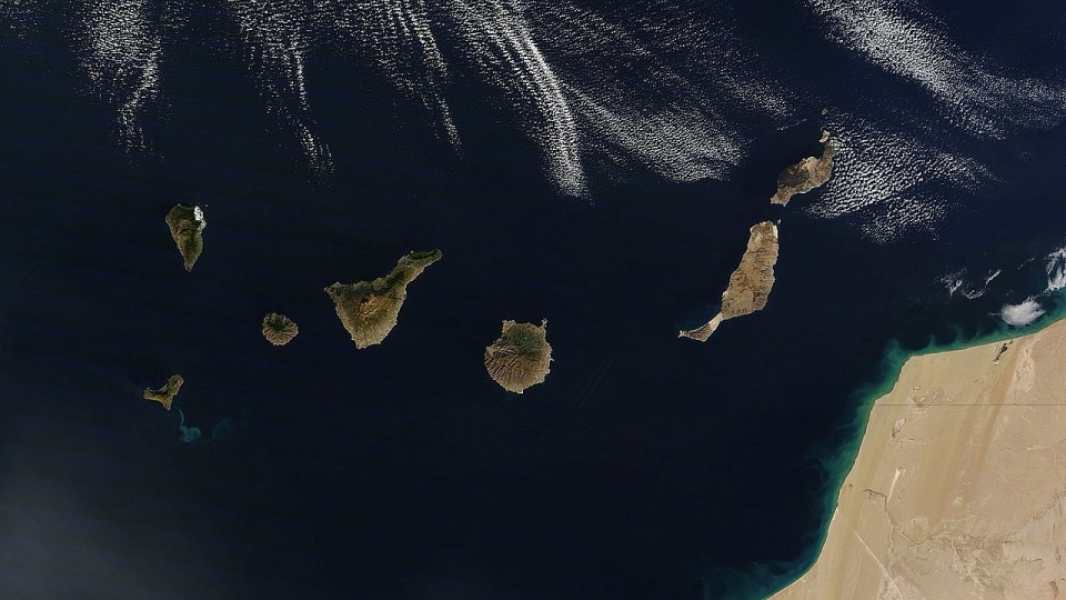 Wyspy Kanaryjskie - widok z satelity. Fot. wikimedia.org/NASA