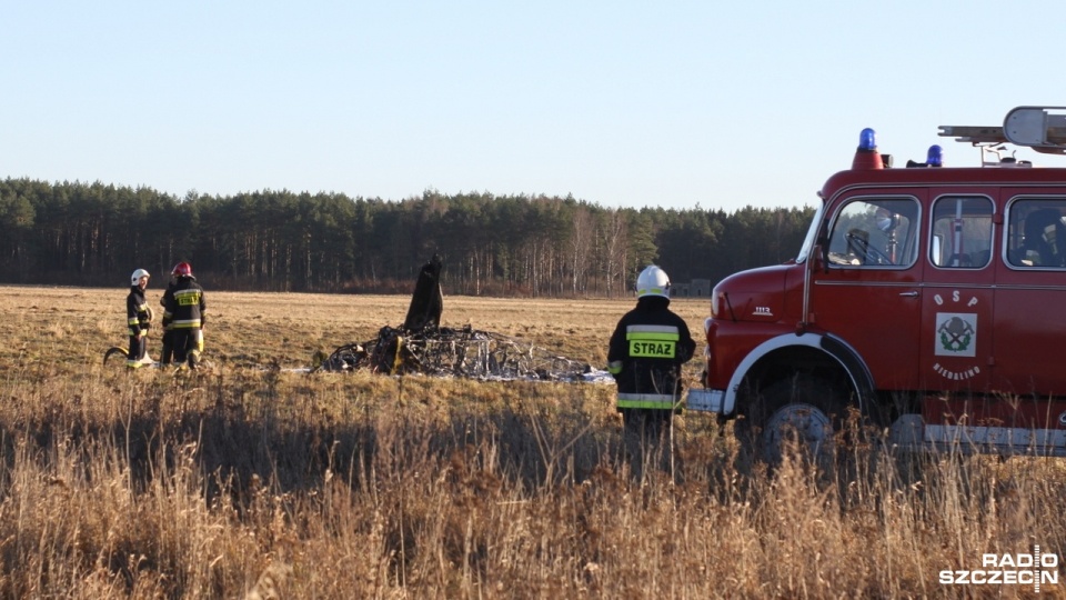 Na miejscu jest osiem zastępów straży pożarnej. Fot. Adam Wójcik [Radio Szczecin]