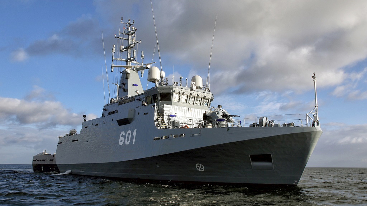 Okręt ORP "Kormoran", 8 Flotylla Obrony Wybrzeża w Świnoujściu. Fot. www.8fow.wp.mil.pl