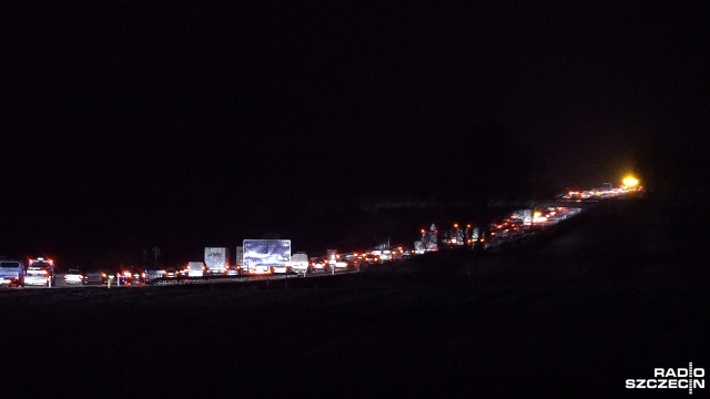 Korki na polsko-niemieckiej granicy. Fot. Tomasz Gontarz Korki na granicy i zamknięta autostrada [WIDEO, ZDJĘCIA]