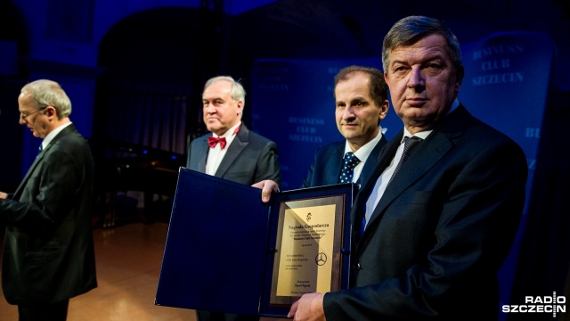 Najlepsze firmy w 2016 roku na Pomorzu Zachodnim nagrodzone. Fot. Olaf Nowicki [Radio Szczecin] Najlepsze firmy regionu nagrodzone [ZDJĘCIA]