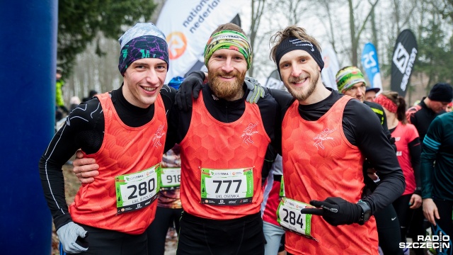 Bieg Grand Prix City Trail w Puszczy Bukowej. Fot. Olaf Nowicki [Radio Szczecin] Poranne bieganie w Puszczy Bukowej [WIDEO, ZDJĘCIA]