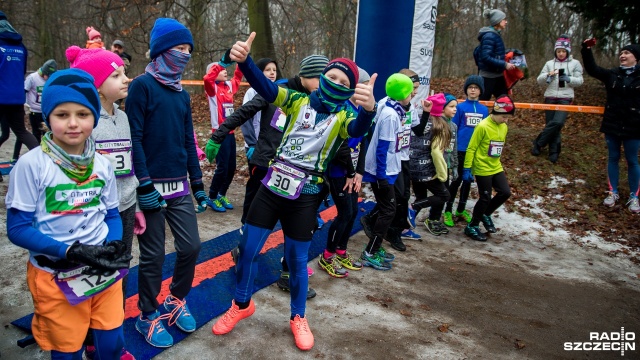 Bieg Grand Prix City Trail w Puszczy Bukowej. Fot. Olaf Nowicki [Radio Szczecin] Poranne bieganie w Puszczy Bukowej [WIDEO, ZDJĘCIA]