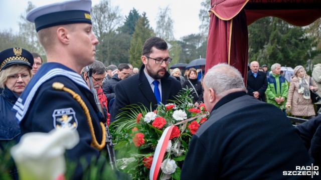 Marek Subocz na pogrzebie Stanisława Możejki. Fot. Olaf Nowicki [Radio Szczecin] Przyjaciele i mieszkańcy Świnoujścia pożegnali Stanisława Możejkę [ZDJĘCIA]