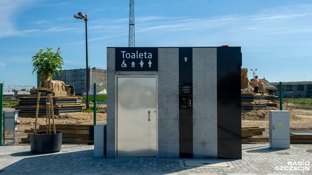 Nowy bulwar na Nabrzeżu Starówka. Fot. Olaf Nowicki [Radio Szczecin] Mieszkańcy o nowym bulwarze: "cieszę się, że Szczecin zaczyna tak wyglądać" [ZDJĘCIA]