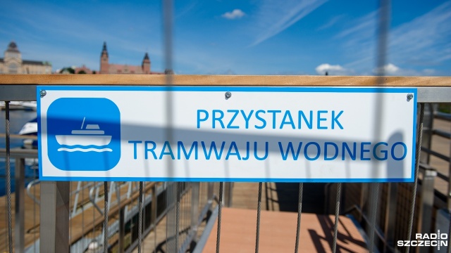 Nowy bulwar na Nabrzeżu Starówka. Fot. Olaf Nowicki [Radio Szczecin] Mieszkańcy o nowym bulwarze: "cieszę się, że Szczecin zaczyna tak wyglądać" [ZDJĘCIA]