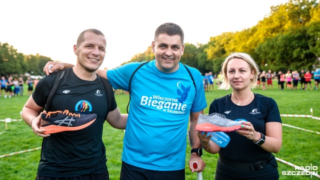 "Wieczorne Bieganie w Szczecinie" - edycja nr 200. Fot. Olaf Nowicki [Radio Szczecin] "Wieczorne Bieganie w Szczecinie" - edycja nr 200 [ZDJĘCIA, WIDEO]