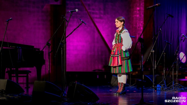 Najlepsi śpiewacy, instrumentaliści i tancerze wystąpli w szczecińskiej Filharmonii. Odbył się tam koncert finałowy Turnieju Muzyków Prawdziwych. Fot. Weronika Łyczywek [Radio Szczecin] Finał Turnieju Muzyków Prawdziwych w szczecińskiej Filharmonii [ZDJĘCIA]