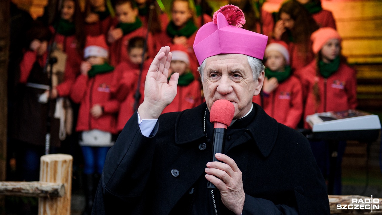 Arcybiskup Andrzej Dzięga o sytuacji na granicy