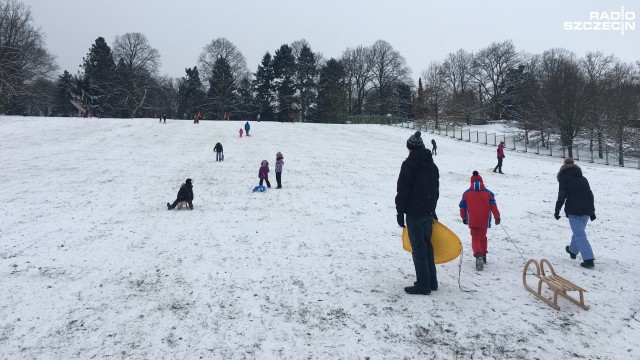 Pierwszy tak śnieżny weekend. Zimowe szaleństwo w Szczecinie