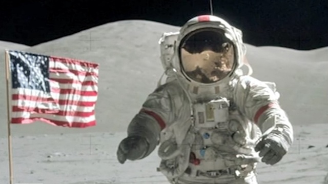 Zmarł Eugene Cernan, ostatni dotąd żyjący człowiek, który spacerował po Księżycu.