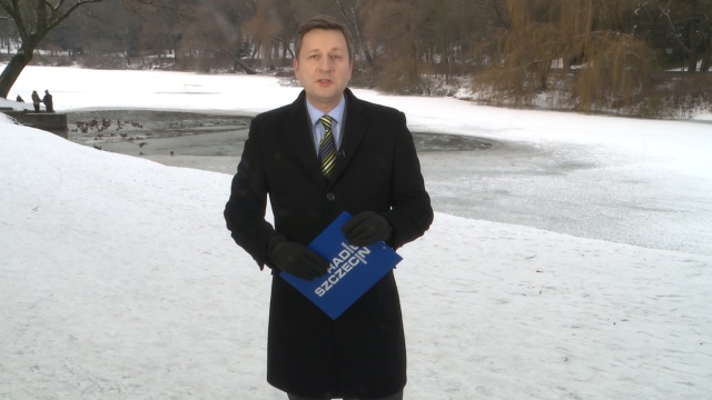 Seria kradzieży kabla doprowadzającego internet do domów na szczecińskich Gumieńcach Siedziba PiS w Szczecinie zdewastowana WOPR pokazywało jak uratować kogoś pod kim załamie się lód - to część tematów, którymi zajęliśmy się w środowym wydaniu Radio Szczecin News.