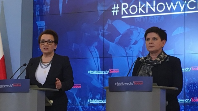 Będą zmiany w subwencji oświatowej i będą podwyżki wynagrodzeń nauczycieli - zapowiada minister edukacji Anna Zalewska.