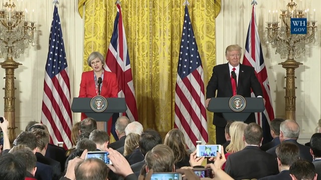 Prezydent Donald Trump spotkał się w Białym Domu z premier Theresą May. Podczas wspólnej konferencji prasowej przywódcy Wielkiej Brytanii i Stanów Zjednoczonych zadeklarowali utrzymanie specjalnych relacji pomiędzy oboma krajami.