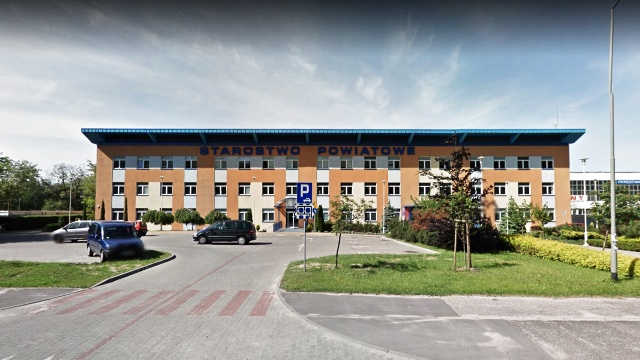 Starostwo Powiatowe w Policach dołączyło do urzędów, w których rodzice z dziećmi i kobiety w ciąży są przyjmowani poza kolejnością.