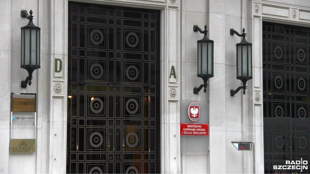 Połączenia szlakiem wodnym Odry, Łaby i Dunaju chcą ministrowie z państw Grupy Wyszehradzkiej. W tym celu podpisali w Warszawie porozumienie dotyczące współpracy w ramach transportu wodnego.