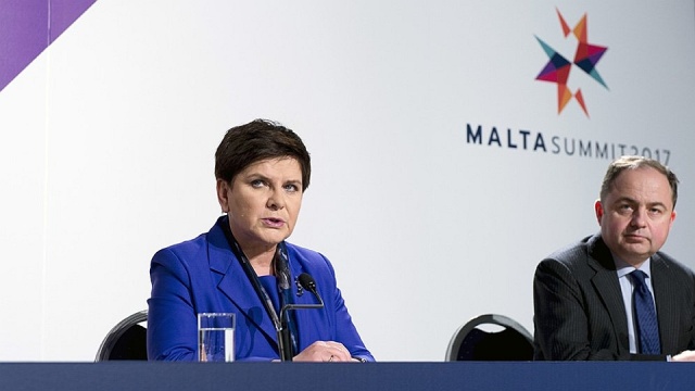 Deklaracja w sprawie migracji jest dla Polski satysfakcjonująca - oceniła premier Beata Szydło.