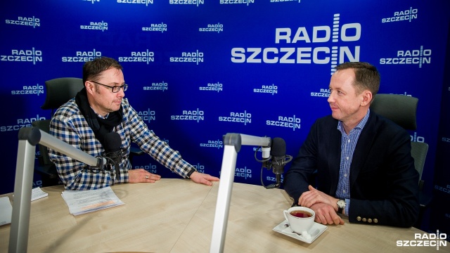Plan jest ryzykowny, ale nie hurraoptymistyczny i ma spore szanse powodzenia - tak pomysł i realizację rządowego programu odbudowy przemysłu stoczniowego w Szczecinie ocenia były poseł PO Arkadiusz Litwiński.