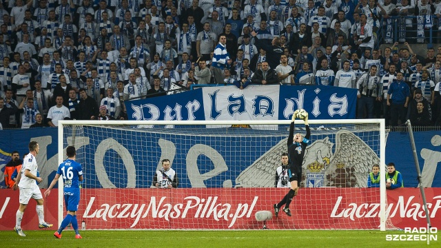 Lech Poznań walczy o otwarcie trybun na mecz z Pogonią Szczecin. Chodzi o półfinał Pucharu Polski, na który - przez karę nałożoną na klub - kibice mają nie wejść.