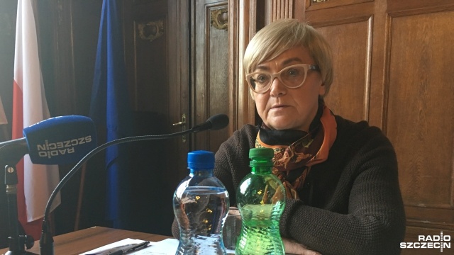 Henryka Bochniarz w Szczecinie - znana bizneswoman przyjechała jako przewodnicząca Rady Dialogu Społecznego i promuje organizację, jako tę, która w jej ocenie ma ogromne kompetencje.
