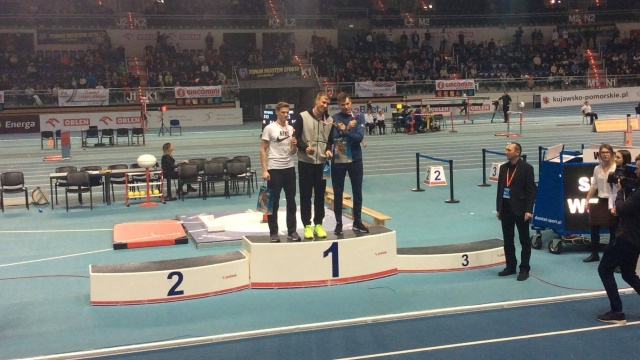 Piotr Lisek zdobył złoty medal w skoku o tyczce podczas halowych Mistrzostw Polski w lekkiej atletyce w Toruniu. Zawodnik OSOT-u Szczecin wygrał konkurs tyczkarzy z wynikiem 5,83 ustanawiając nowy rekord halowych mistrzostw kraju.