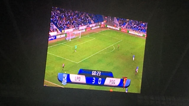Pogoń Szczecin rozbita przez Lecha w półfinale Pucharu Polski. W pierwszym meczu w Poznaniu przegrała 0:3.