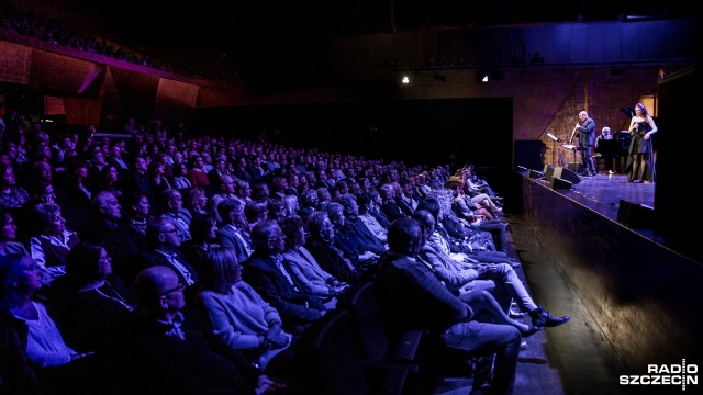 Tegoroczny Szczecin Jazz przeszedł do historii. W niedzielę wieczorem drugą edycję festiwalu zakończyła Gala Polskiego Jazzu w szczecińskiej filharmonii. Przed publicznością zaśpiewała pochodząca ze Szczecina Agnieszka Wilczyńska.