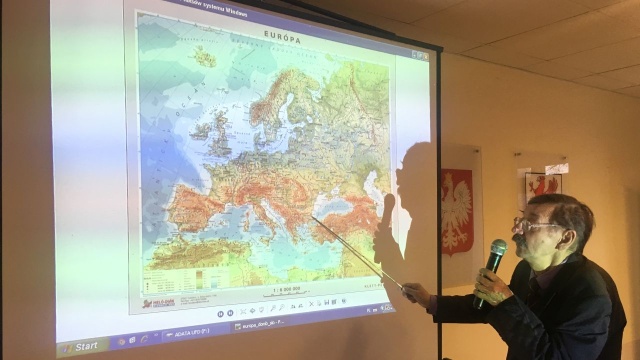 Polska powinna realizować koncepcję polityczną Międzymorza - mówił w sobotę podczas wykładu w Stargardzie doktor Jerzy Targalski.