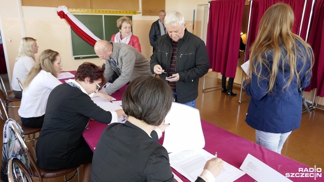 Kto będzie rządził miastem O tym decydują w niedzielę stargardzianie. Mieszkańcy wybierają nowego prezydenta. Zastąpi on zmarłego w styczniu Sławomira Pajora, który rządził miastem nieprzerwanie przez 15 lat.
