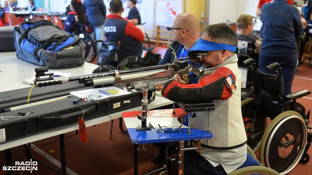 Trzy medale udało się zdobyć reprezentantom Polski podczas zawodów Pucharu Świata w Strzelectwie Sportowym Osób Niepełnosprawnych w Szczecinie. Zawody były rozgrywane w hali przy ul. Litewskiej.