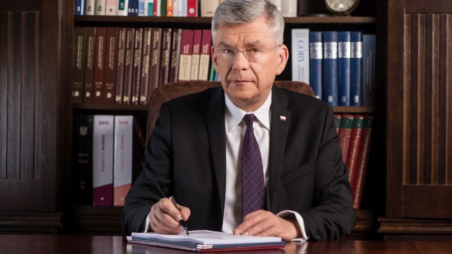Szkolnictwo, finansowanie organizacji polskich, a także ewentualne powroty do Polski - to główne tematy rozmów marszałka Senatu Stanisława Karczewskiego w Sztokholmie. Z okazji Dnia Polonii i Polaków za Granicą odwiedził on szwedzką stolicę.