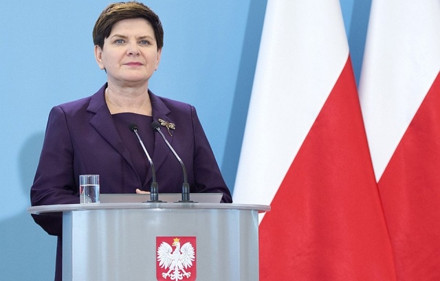 Nowe przepisy będą zabezpieczały interesy polskich obywateli powiedziała na konferencji po posiedzeniu Rady Ministrów premier Beata Szydło.