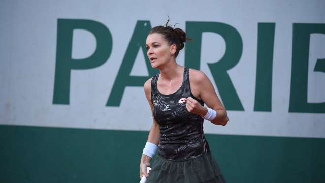 Zmienne szczęście polskich tenisistów w wielkoszlemowym turnieju tenisowym French Open odbywającym się na kortach imienia Rolanda Garrosa.