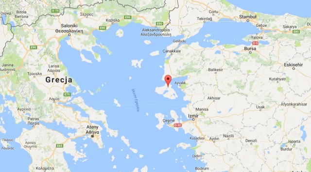 Jedna ofiara śmiertelna i kilkanaście rannych - to bilans trzęsienia ziemi, do którego doszło w poniedziałek po południu w okolicy greckiej wyspy Lesbos.