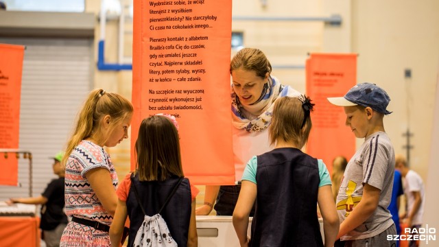 Około 20 interaktywnych stanowisk, łączących naukę z zabawą, stanie w czwartek w Szkole Podstawowej w Przecławiu. To w ramach objazdowej wystawy Umysł Przyłapany Centrum Nauki Kopernik z Warszawy.
