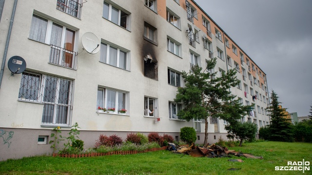 Policja i biegli sprawdzają co spowodowało wybuch gazu w bloku przy Rugiańskiej w Szczecinie.