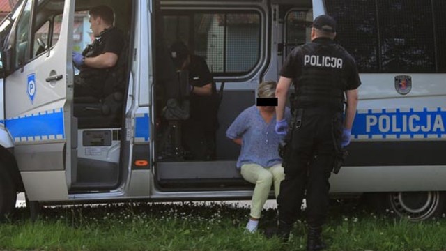 Obywatelka Niemiec zaatakowała policjantkę w Świnoujściu [WIDEO]