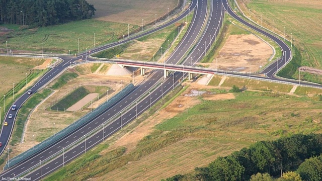 Na całym odcinku między Szczecinem a Stargardem będziemy podróżować drogą ekspresową S10.