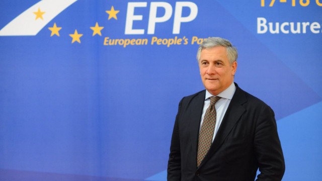 Antonio Tajani: wśród migrantów są terroryści