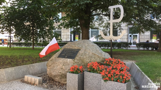 Wykazali się odwagą i męstwem, za wolność przelali swoją krew, czym zapisali się na kartach historii. W 73. rocznicę Powstania Warszawskiego szczególne honory oddawane są powstańcom, którzy przez 63 dni walczyli o wyzwolenie Warszawy z rąk okupanta.