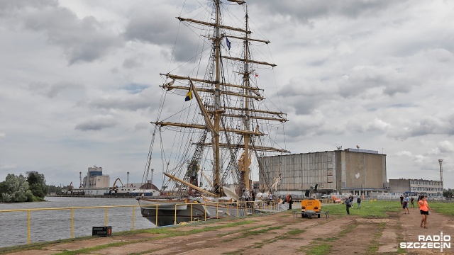 Szwedzki żaglowiec Tre Kronor af Stockholm jest już w Szczecinie. To druga jednostka, która przypłynęła do stolicy Pomorza Zachodniego na finał regat The Tall Ships Races.